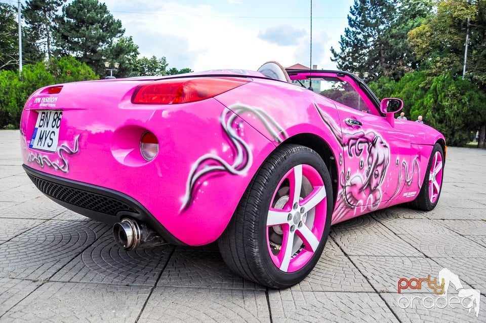 Peugeot 307 Cabrio VS Pontiac Solstice, Crazy Tuning