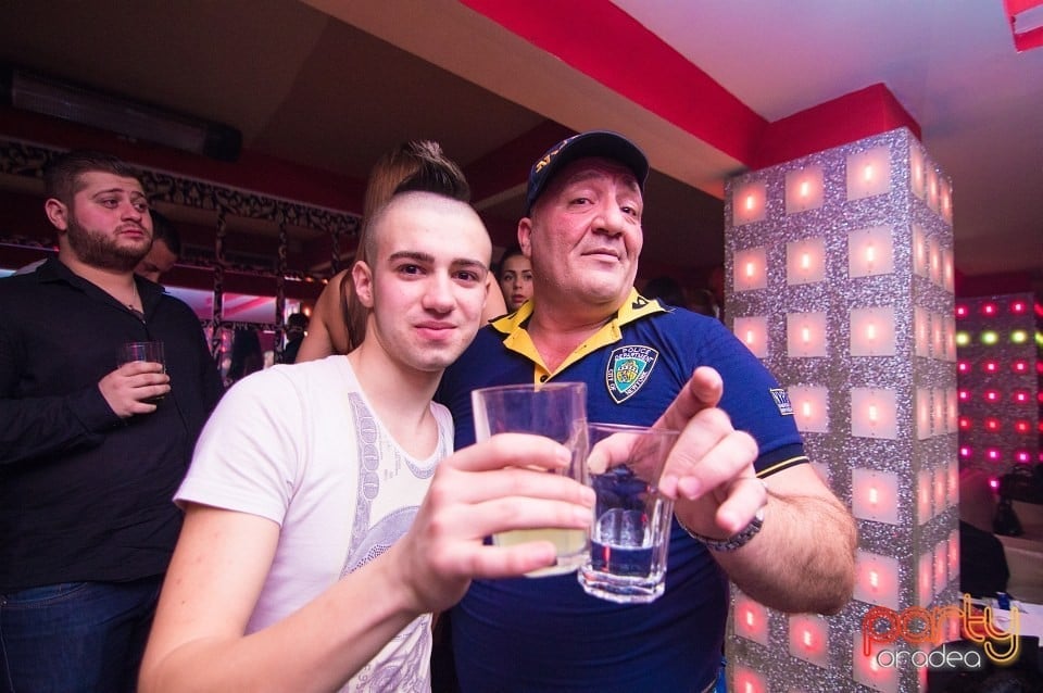 Cristi Nuca & Bogdan Farcas în Club Life,