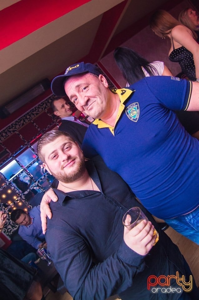 Cristi Nuca & Bogdan Farcas în Club Life,
