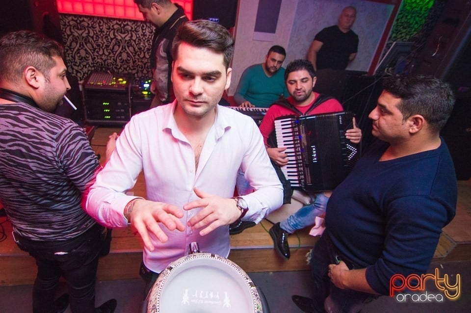 Cristi Nuca & Bogdan Farcas în Club Life,
