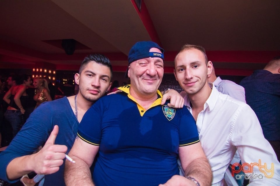 Cristi Nuca & Bogdan Farcas în Club Life,