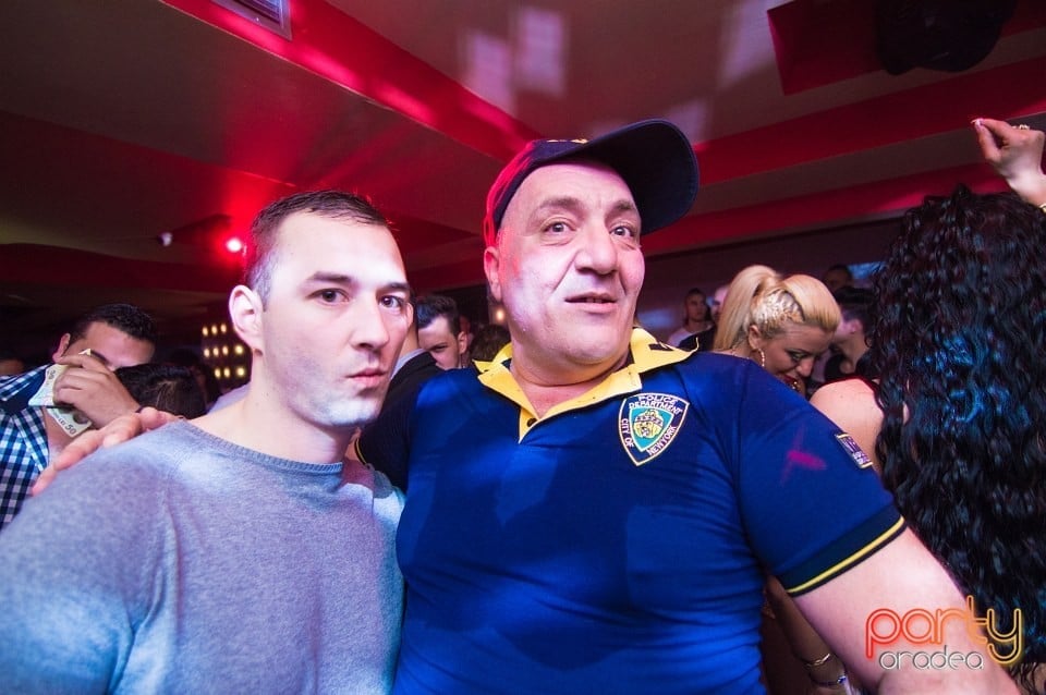Cristi Nuca & Bogdan Farcas în Club Life,