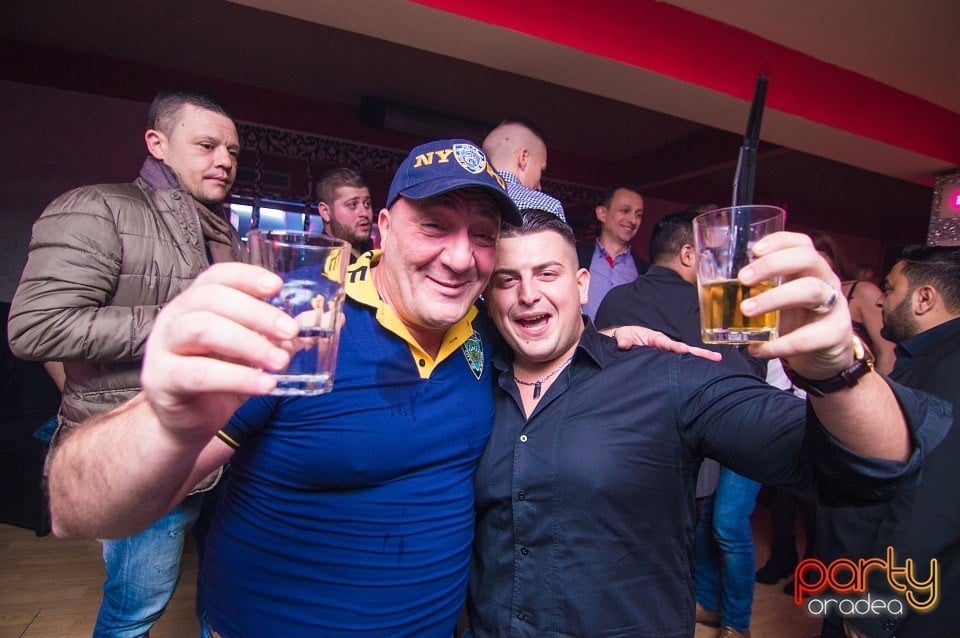 Cristi Nuca & Bogdan Farcas în Club Life,