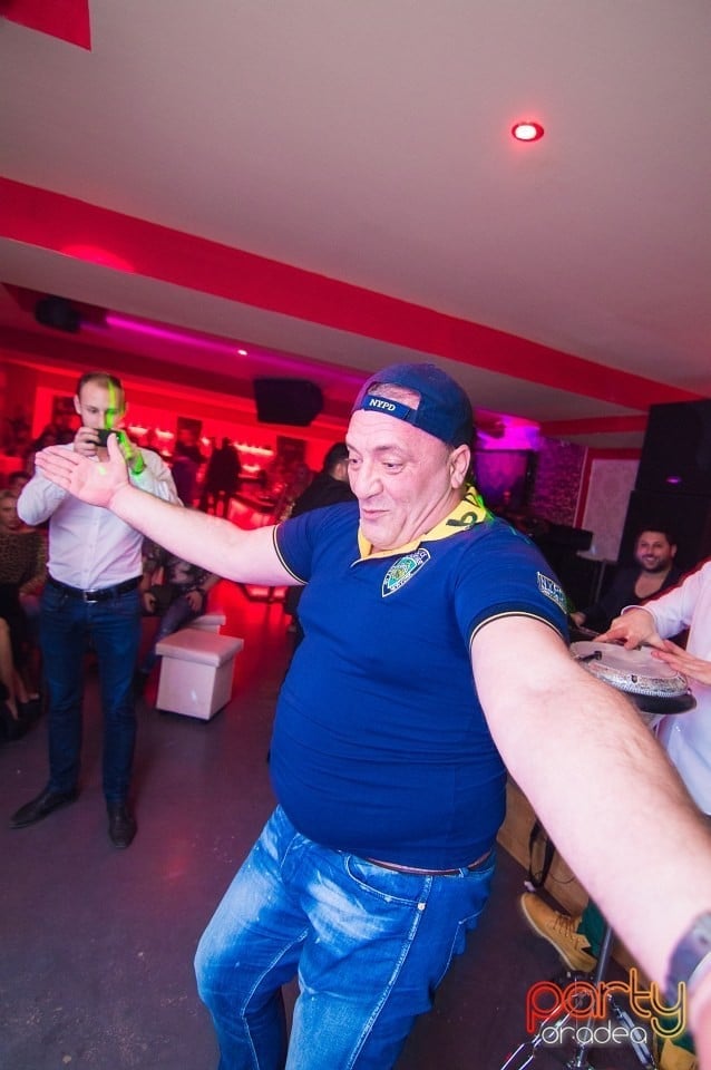 Cristi Nuca & Bogdan Farcas în Club Life,