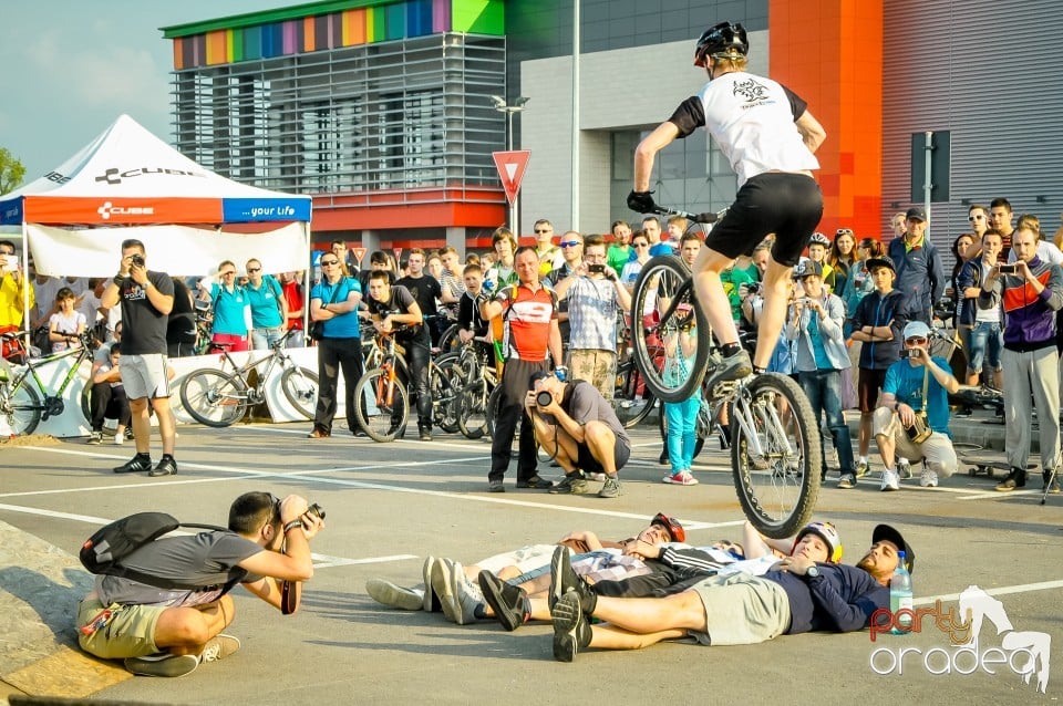 Critical Mass,