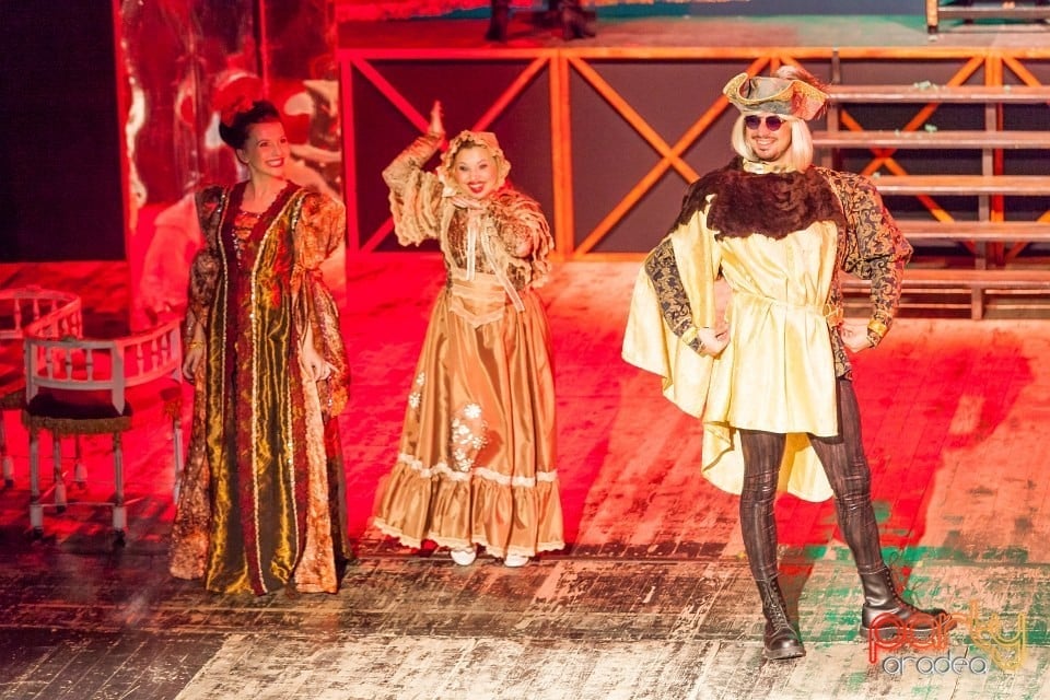 Croitoraşul cel viteaz şi hainele cele noi ale împăratului, Teatrul Regina Maria