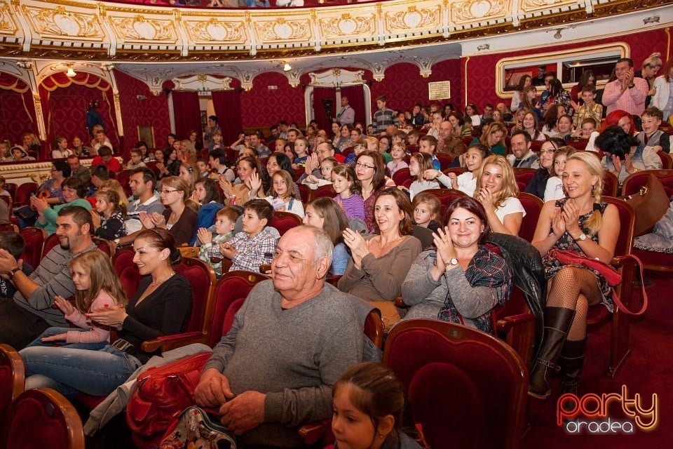 Croitoraşul cel viteaz şi hainele cele noi ale împăratului, Teatrul Regina Maria