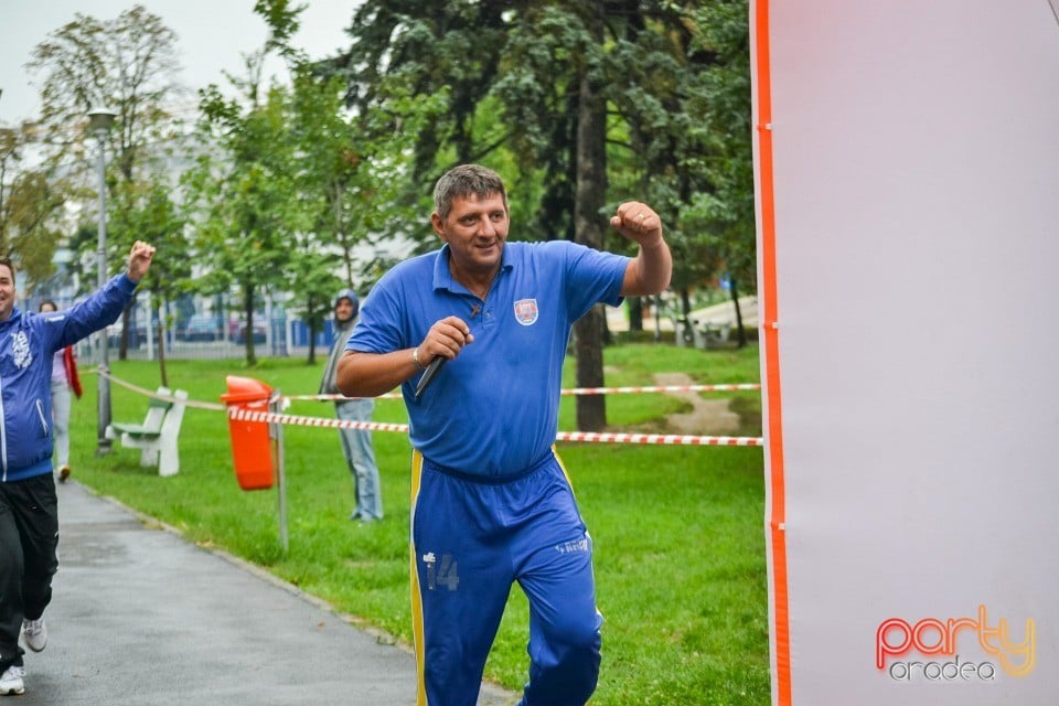 Crosul ” Aleargă cu campionii ”, Oradea