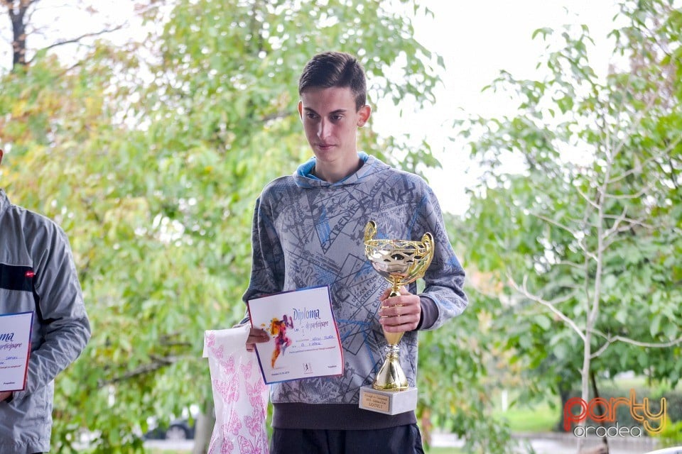 Crosul ” Aleargă cu campionii ”, Oradea