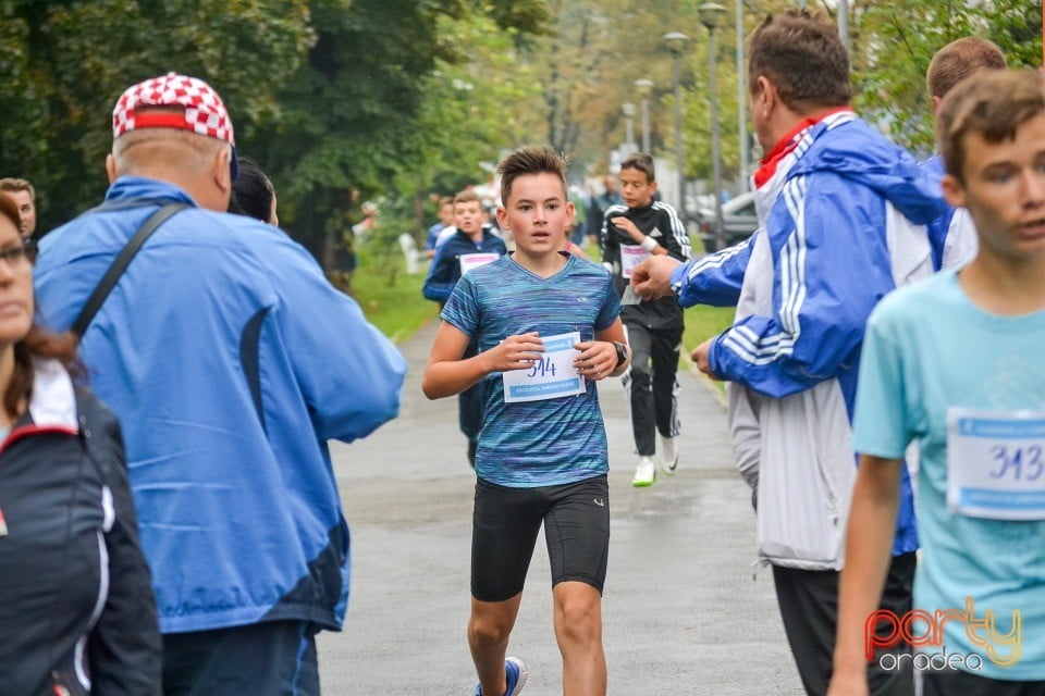 Crosul ” Aleargă cu campionii ”, Oradea