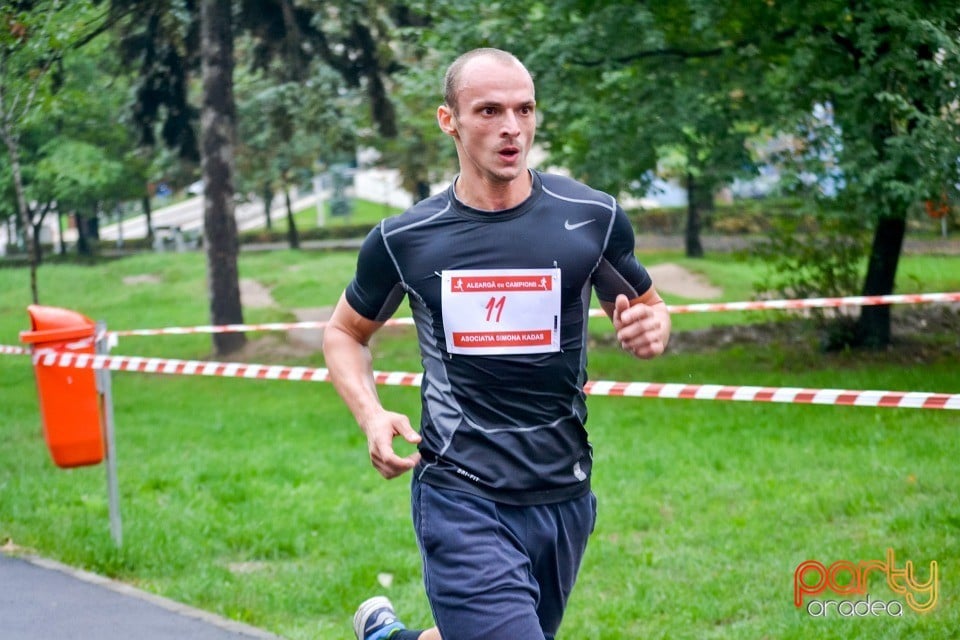 Crosul ” Aleargă cu campionii ”, Oradea