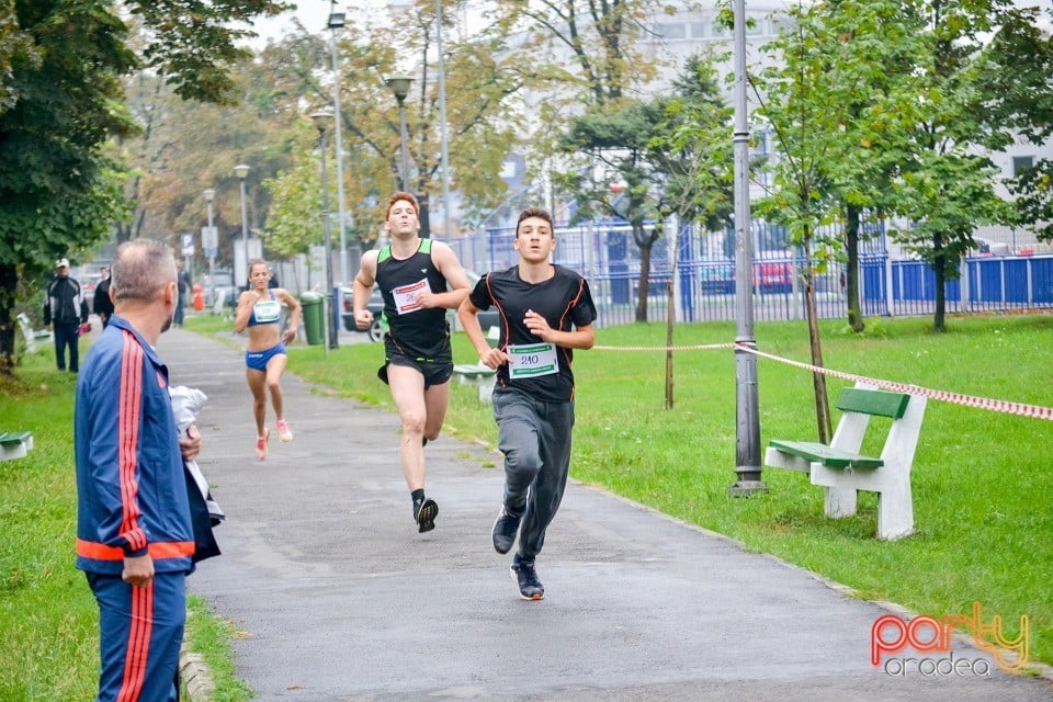 Crosul ” Aleargă cu campionii ”, Oradea