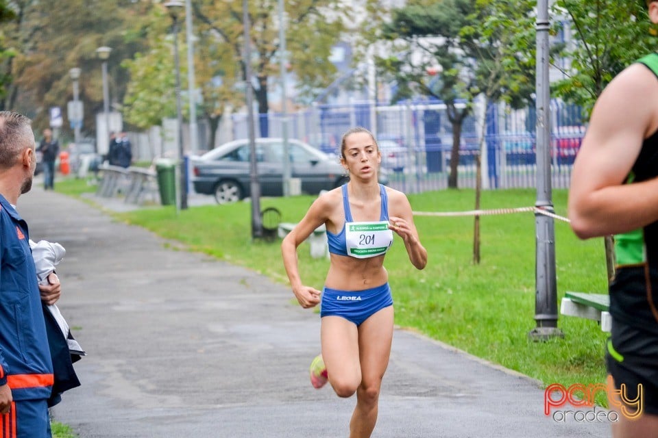 Crosul ” Aleargă cu campionii ”, Oradea