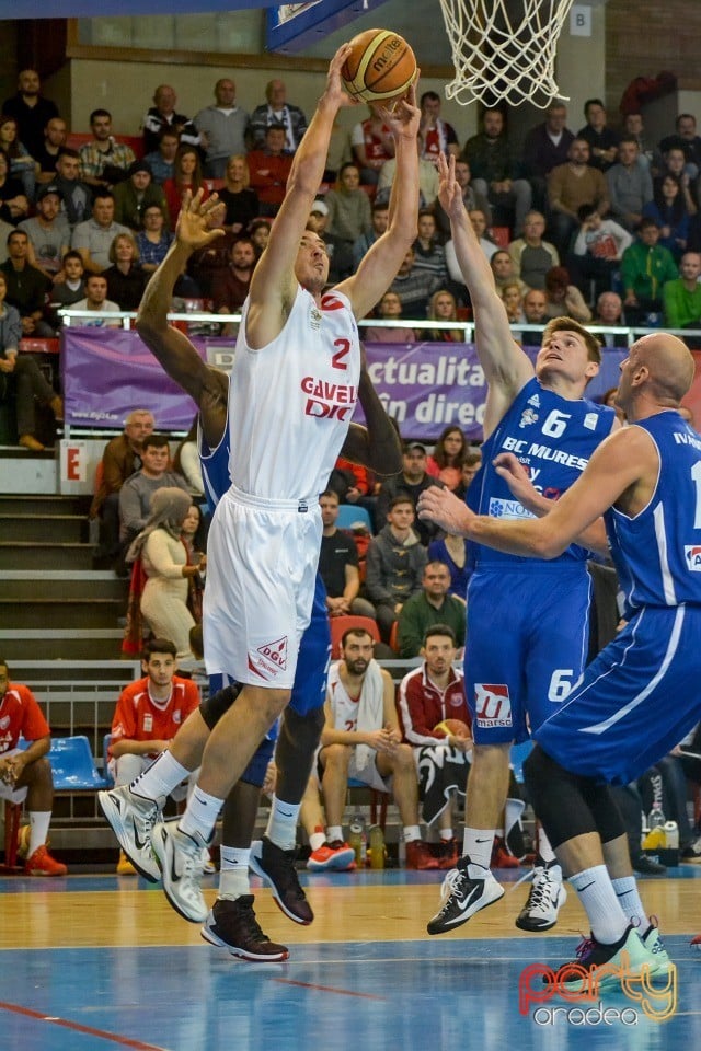 CSM CSU Oradea vs BC Mureş Târgu Mureş, Arena Antonio Alexe