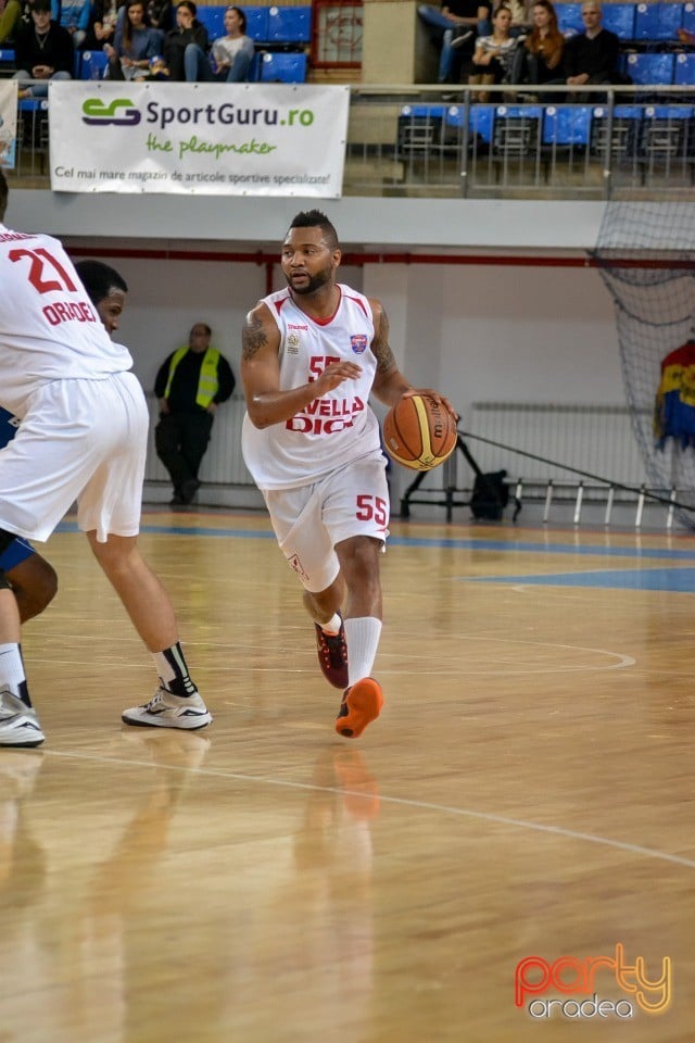 CSM CSU Oradea vs BC Mureş Târgu Mureş, Arena Antonio Alexe