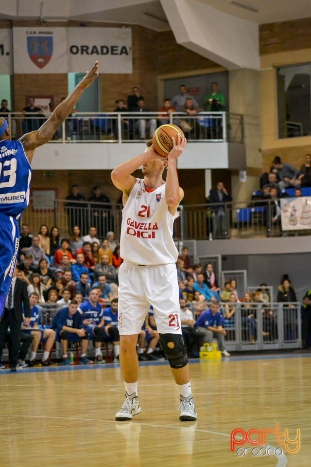 CSM CSU Oradea vs BC Mureş Târgu Mureş, Arena Antonio Alexe