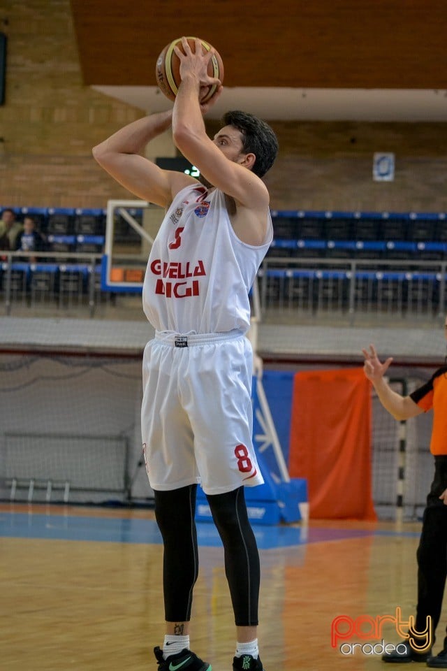 CSM CSU Oradea vs BC Mureş Târgu Mureş, Arena Antonio Alexe