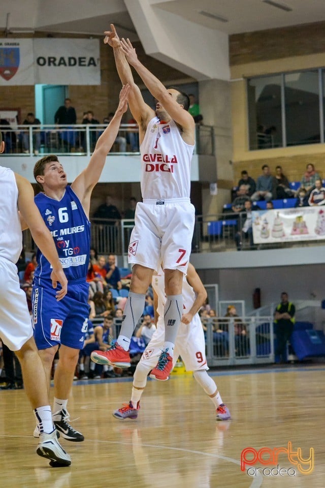 CSM CSU Oradea vs BC Mureş Târgu Mureş, Arena Antonio Alexe