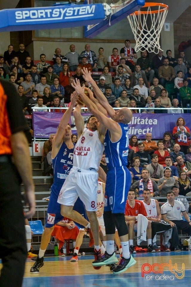 CSM CSU Oradea vs BC Mureş Târgu Mureş, Arena Antonio Alexe