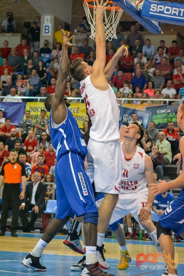 CSM CSU Oradea vs BC Mureş Târgu Mureş, Arena Antonio Alexe