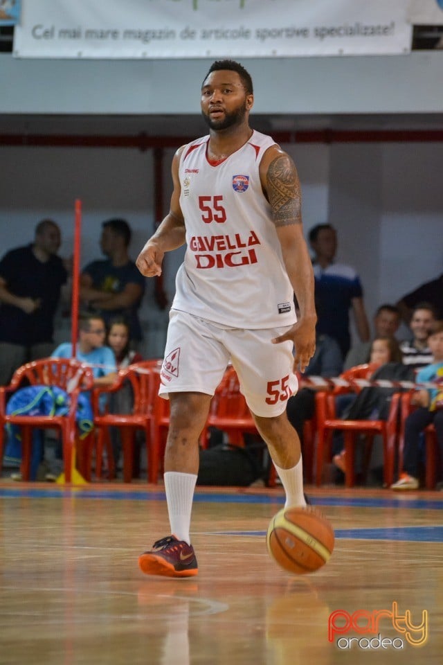 CSM CSU Oradea vs BC Mureş Târgu Mureş, Arena Antonio Alexe