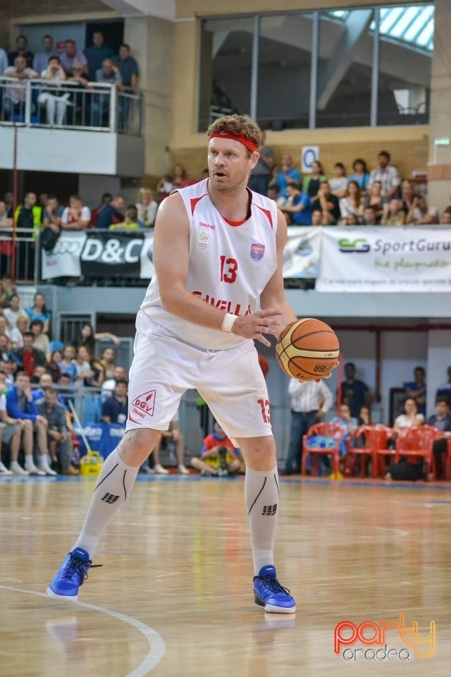 CSM CSU Oradea vs BC Mureş Târgu Mureş, Arena Antonio Alexe