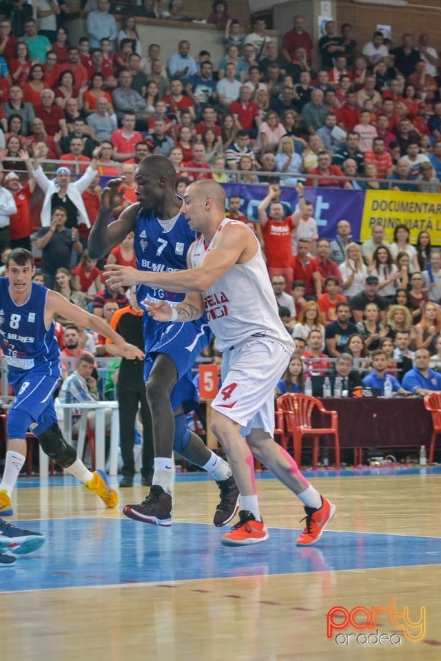 CSM CSU Oradea vs BC Mureş Târgu Mureş, Arena Antonio Alexe