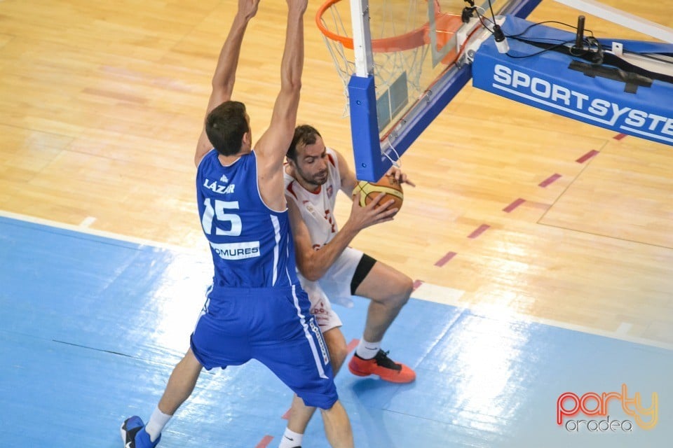 CSM CSU Oradea vs BC Mureş Târgu Mureş, Arena Antonio Alexe