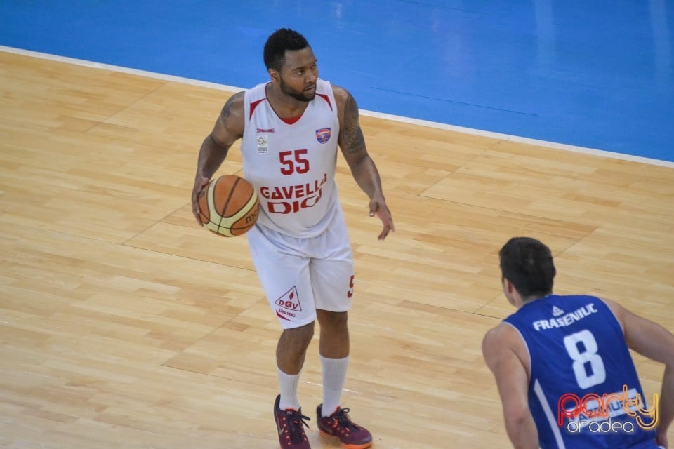 CSM CSU Oradea vs BC Mureş Târgu Mureş, Arena Antonio Alexe