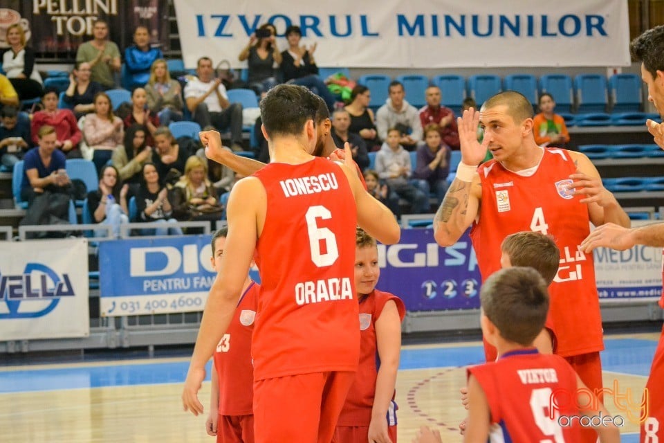 CSM CSU Oradea vs Gaz Metan Mediaş, Arena Antonio Alexe