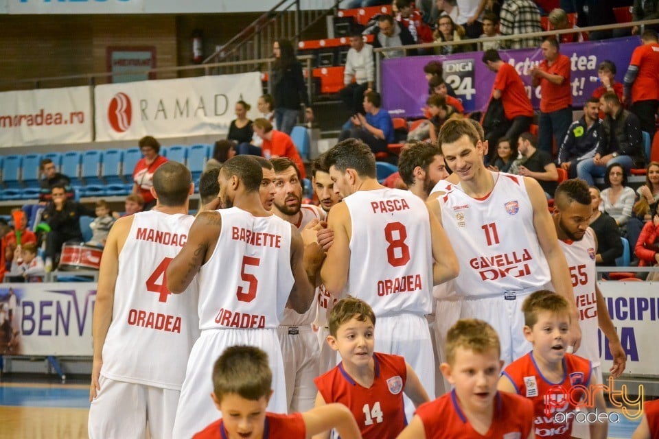 CSM CSU Oradea vs Phoenix Galaţi, Arena Antonio Alexe