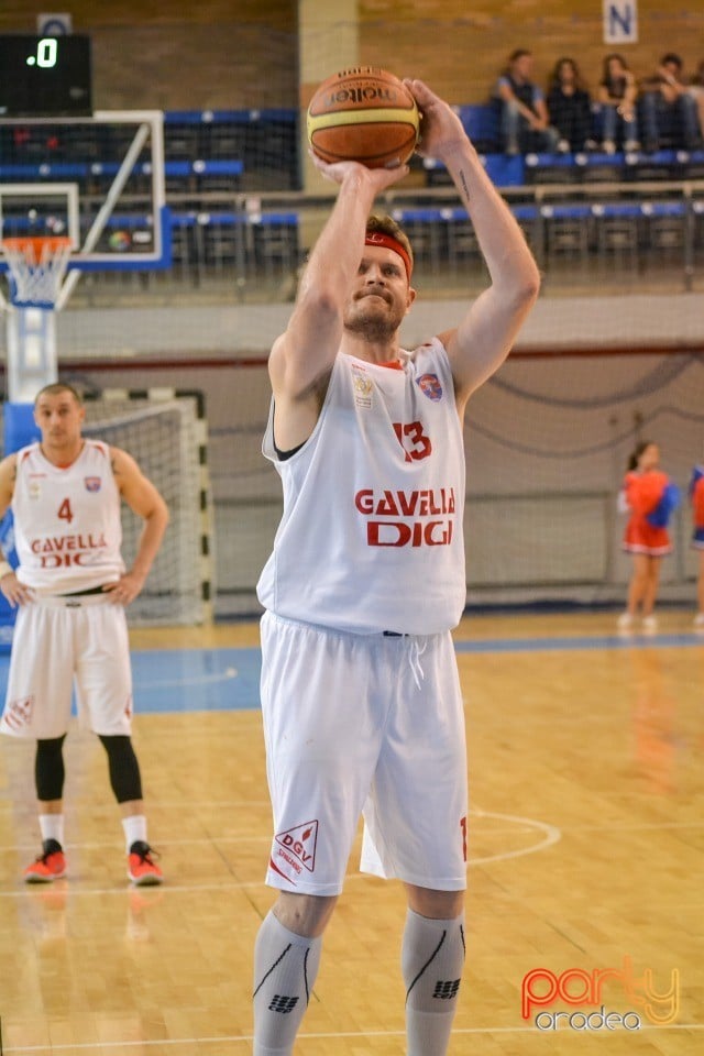 CSM CSU Oradea vs Phoenix Galaţi, Arena Antonio Alexe