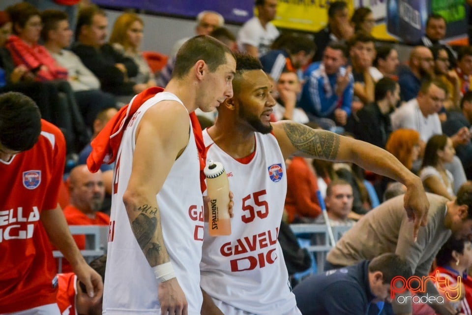 CSM CSU Oradea vs Phoenix Galaţi, Arena Antonio Alexe