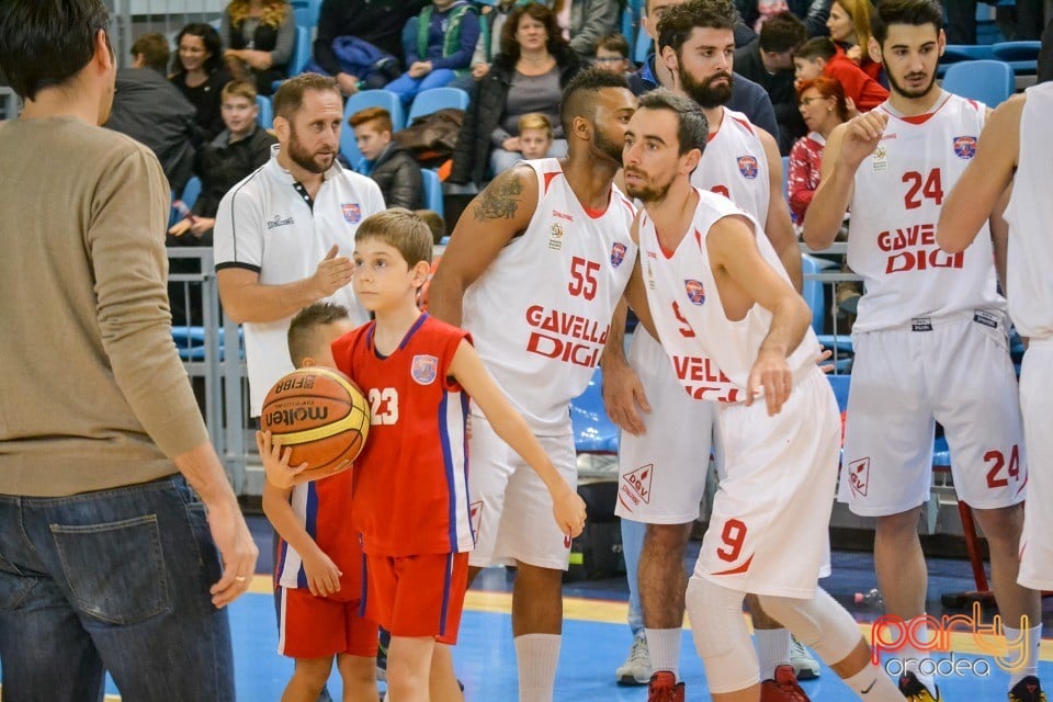 CSM CSU Oradea vs Phoenix Galaţi, Arena Antonio Alexe