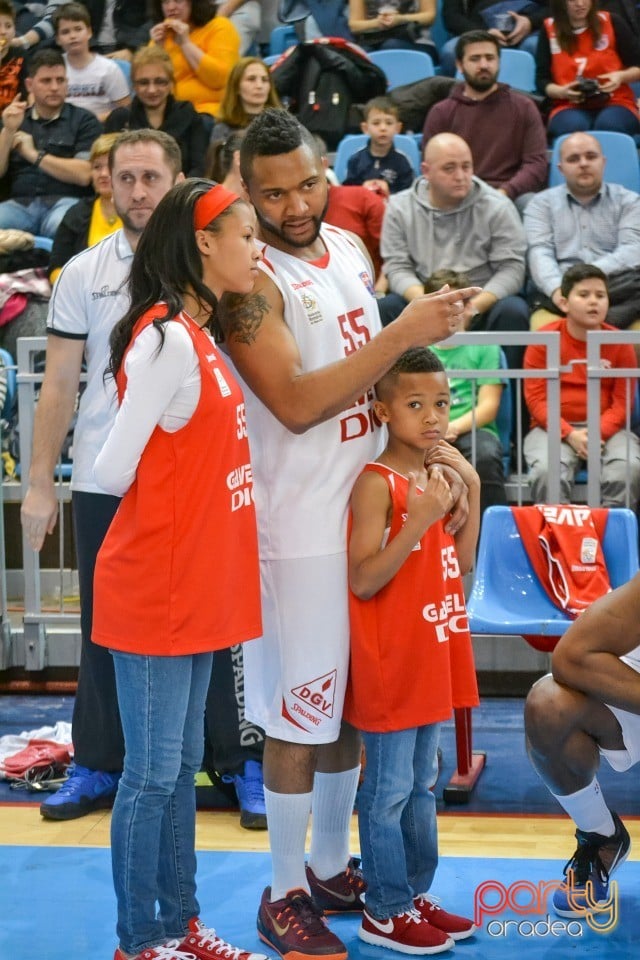 CSM CSU Oradea vs Steaua CSM EximBank Bucureşti,