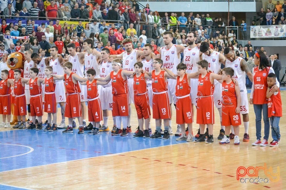 CSM CSU Oradea vs Steaua CSM EximBank Bucureşti, 