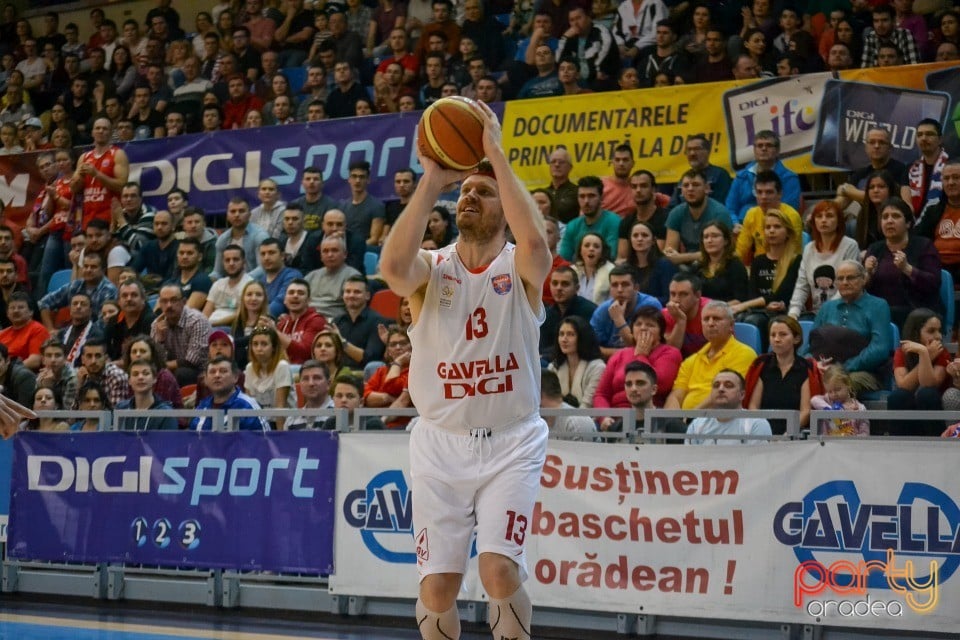 CSM CSU Oradea vs Steaua CSM EximBank Bucureşti, 