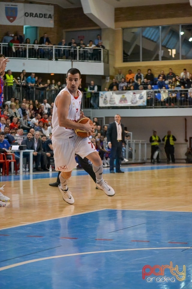 CSM CSU Oradea vs Steaua CSM EximBank Bucureşti, 