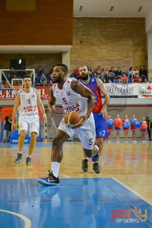 CSM CSU Oradea vs Steaua CSM EximBank Bucureşti, 