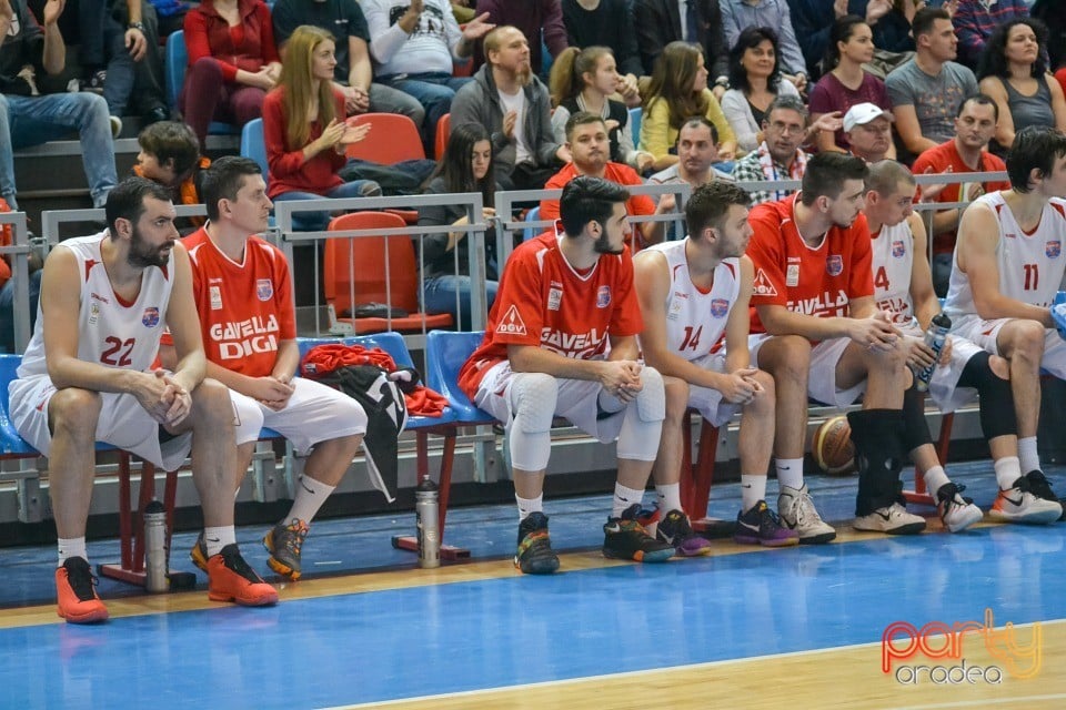 CSM CSU Oradea vs Steaua CSM EximBank Bucureşti, 