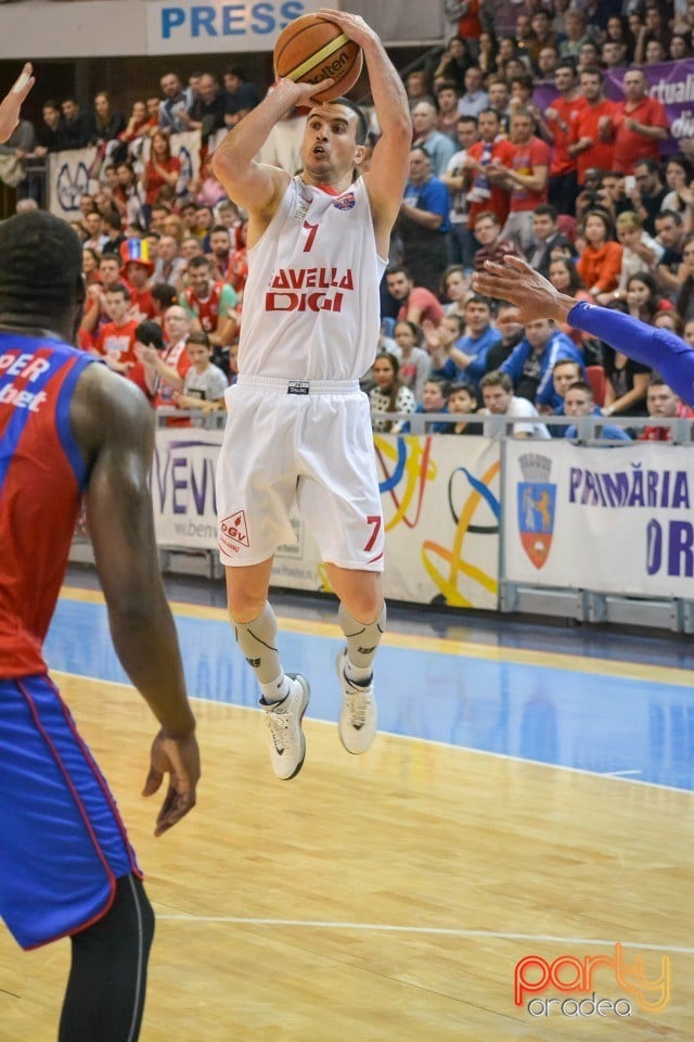 CSM CSU Oradea vs Steaua CSM EximBank Bucureşti, 