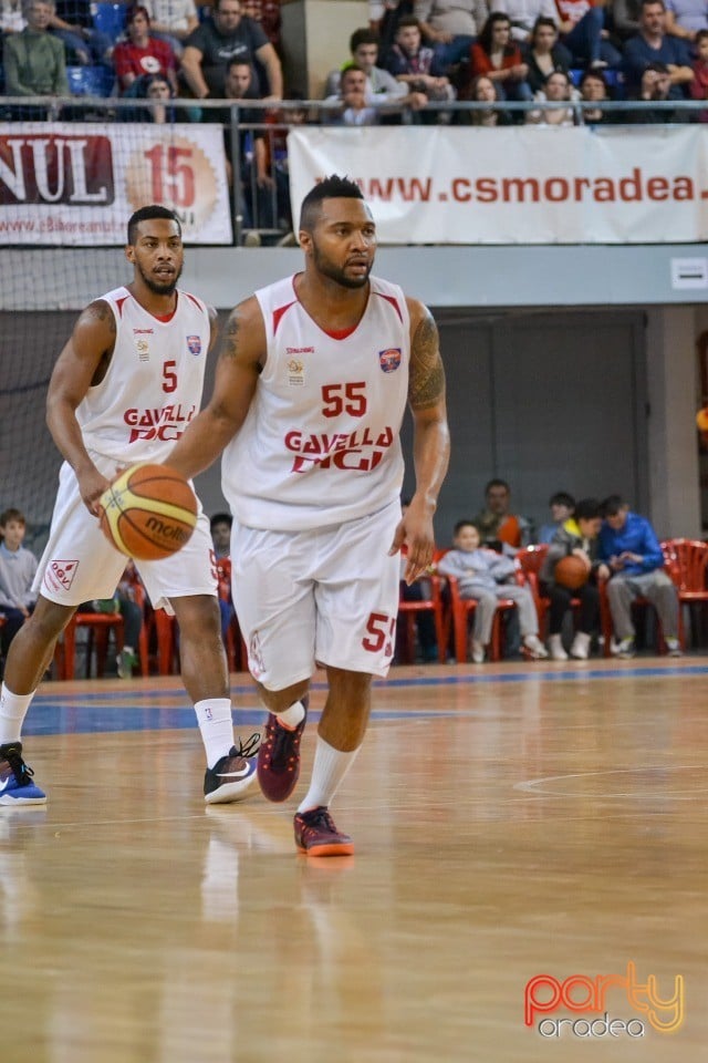 CSM CSU Oradea vs Steaua CSM EximBank Bucureşti,