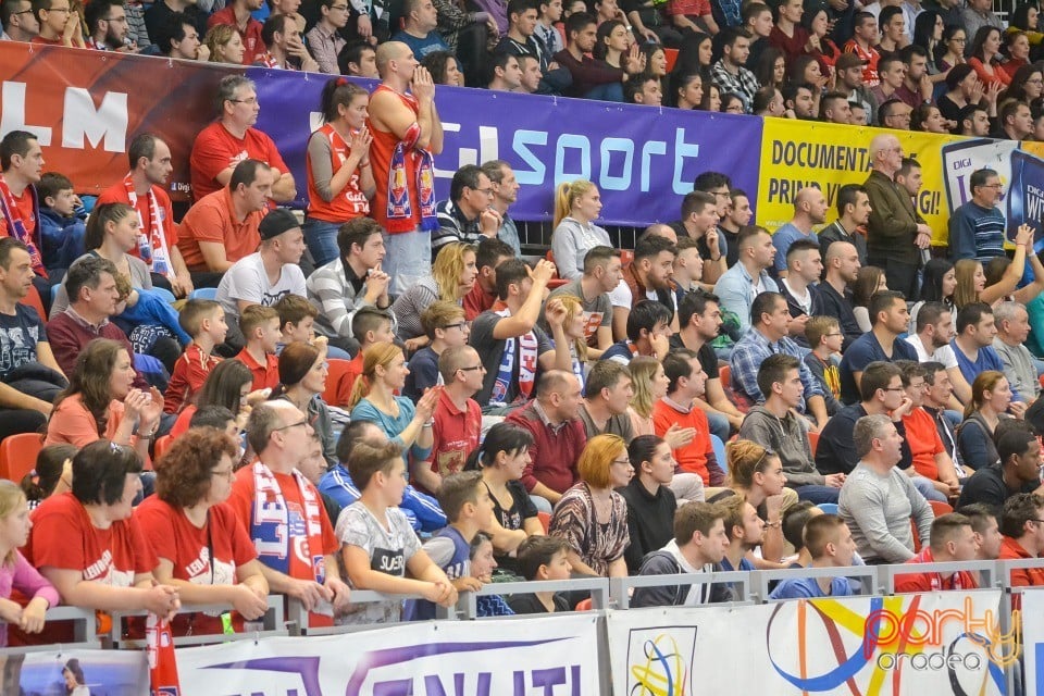 CSM CSU Oradea vs Steaua CSM EximBank Bucureşti,