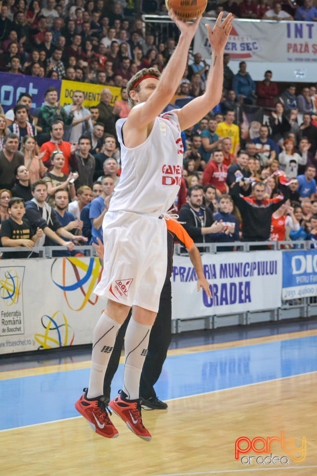 CSM CSU Oradea vs Steaua CSM EximBank Bucureşti,