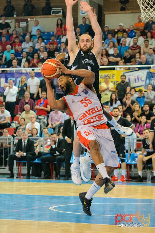 CSM CSU Oradea vs U BT Cluj-Napoca, Arena Antonio Alexe