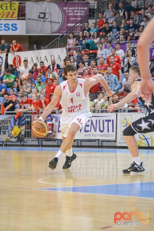 CSM CSU Oradea vs U BT CLuj Napoca, Arena Antonio Alexe