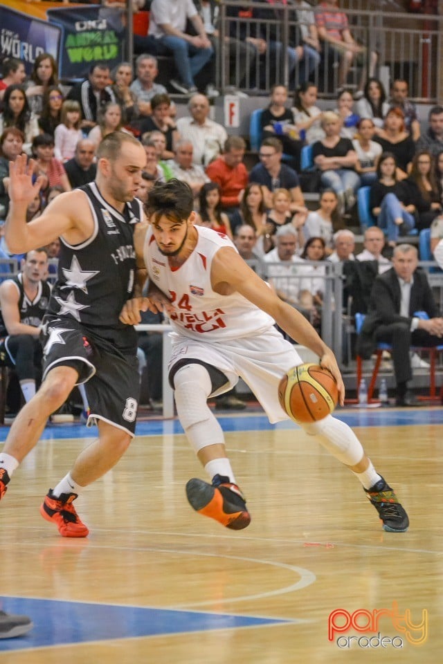 CSM CSU Oradea vs U BT CLuj Napoca, Arena Antonio Alexe