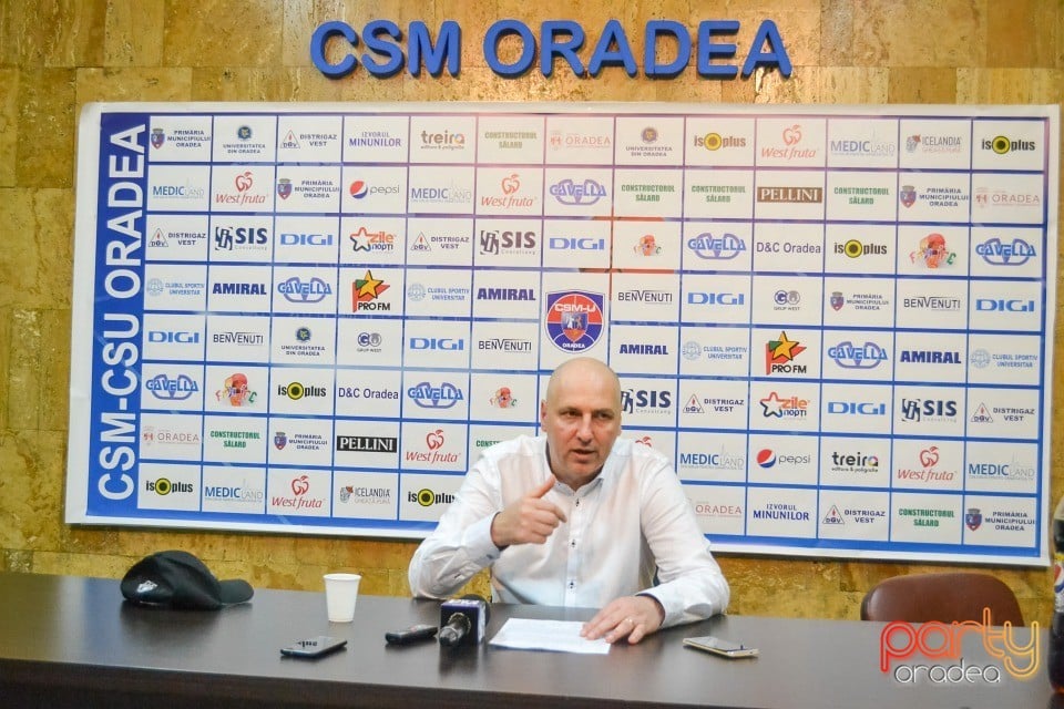 CSM CSU Oradea vs U BT CLuj Napoca, Arena Antonio Alexe