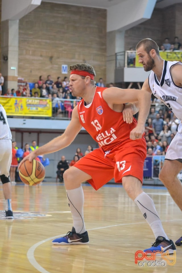 CSM CSU Oradea vs U BT Cluj-Napoca, Arena Antonio Alexe