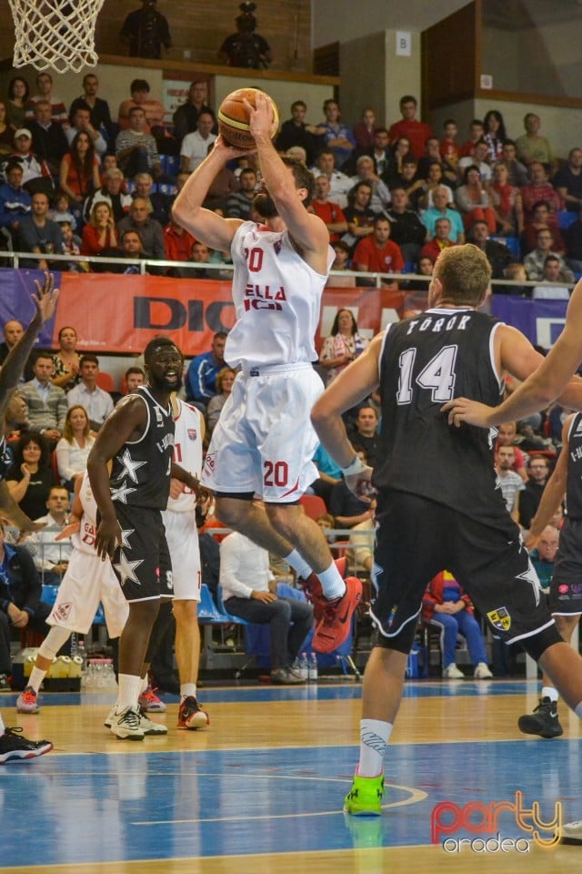 CSM CSU Oradea vs U BT Cluj-Napoca, Arena Antonio Alexe